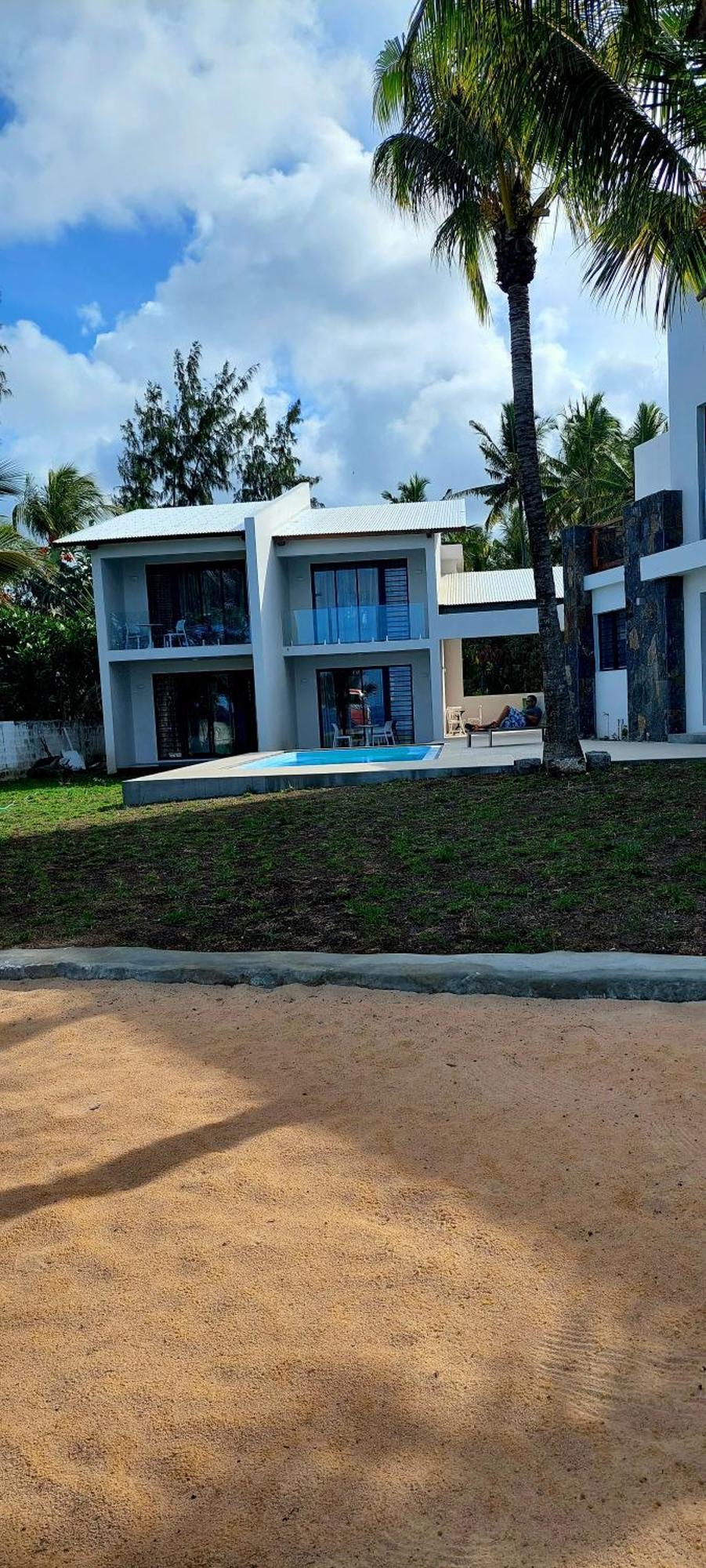 Canari Waterfront Villas Roches Noires Εξωτερικό φωτογραφία