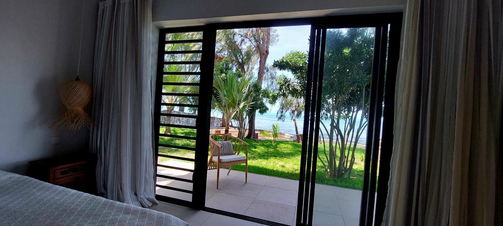 Canari Waterfront Villas Roches Noires Εξωτερικό φωτογραφία